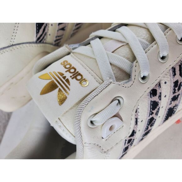 Adidas Rivalry Low Animal Print Stripes Shoes Women 10.5 Ivory White FY9203 READ - Picture 16 of 16